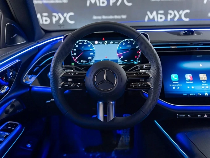 Mercedes-Benz E-Класс Зеленый Non metallic фото 11