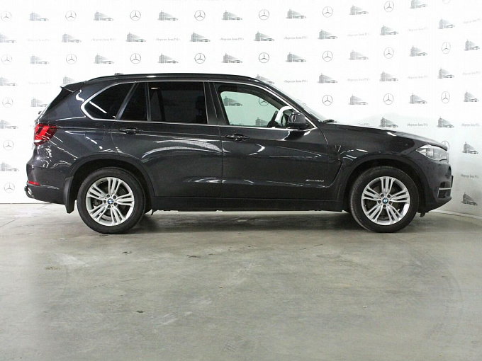 BMW X5 2014 3.0d AT 4WD (249 л.с.) Серый 70117982 фото 7