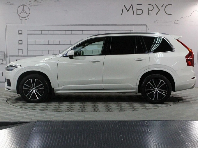 Volvo XC90 2021 2.0 AT 4WD (5 мест) (249 л.с.) фото 3
