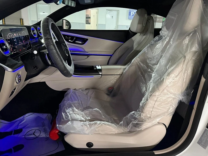 Mercedes-Benz CLE Белый Non metallic фото 7