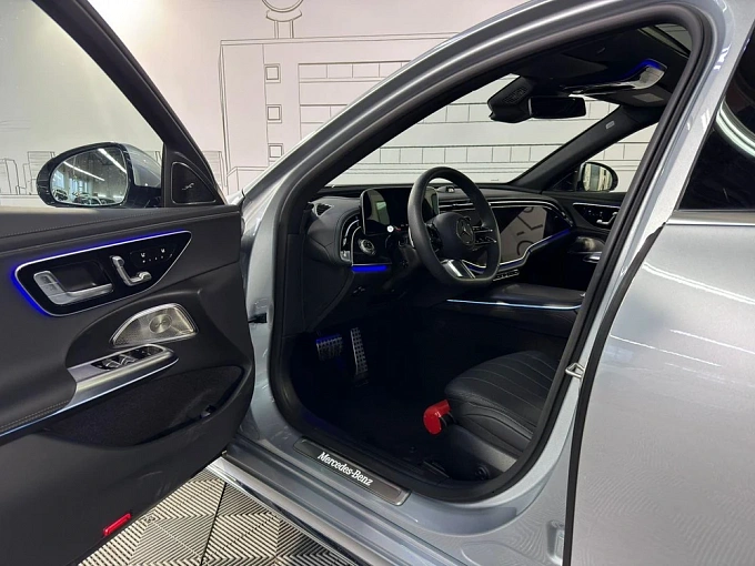 Mercedes-Benz E-Класс Серебряный Non metallic фото 20