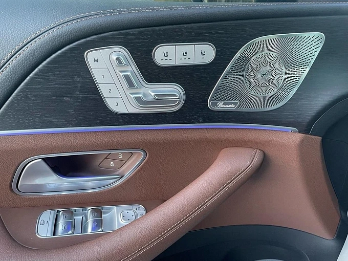Mercedes-Benz GLE Белый Non metallic фото 9
