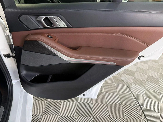 BMW X5 2021 3.0d AT 4WD (249 л.с.) фото 26