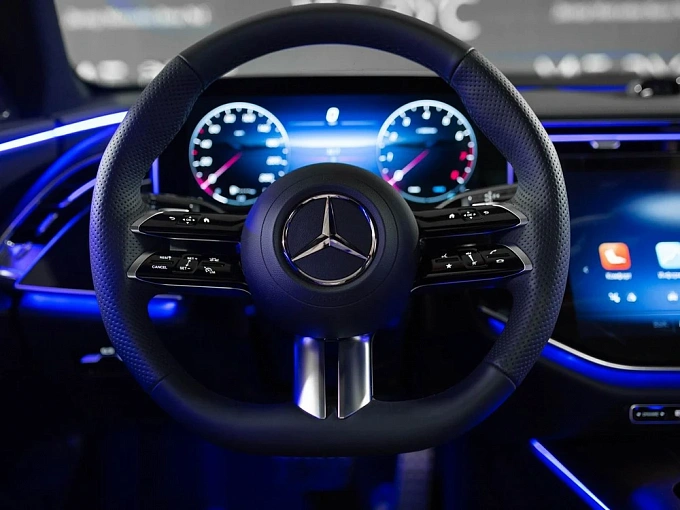 Mercedes-Benz E-Класс Черный Non metallic фото 15