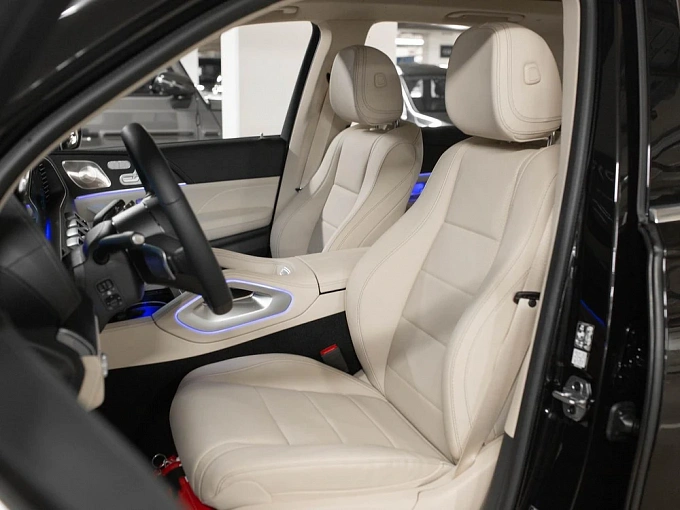 Mercedes-Benz GLE Черный Non metallic фото 6