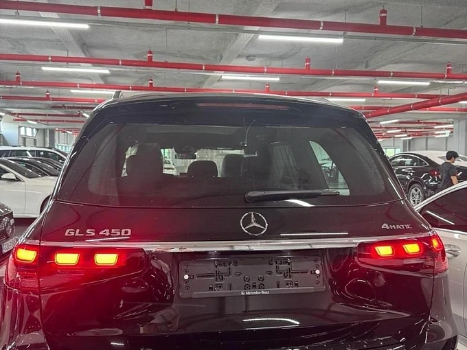 Mercedes-Benz GLS Черный Non metallic фото 4