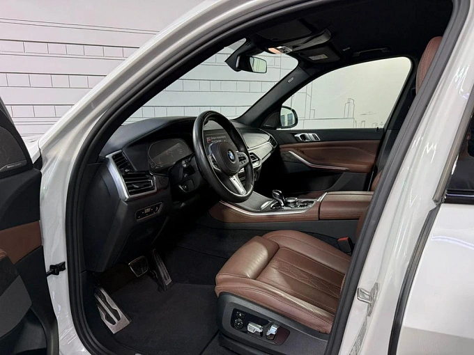 BMW X5 2021 3.0d AT 4WD (249 л.с.) фото 10
