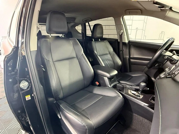 Toyota RAV4 2017 2.5 AT 4WD (180 л.с.) фото 13