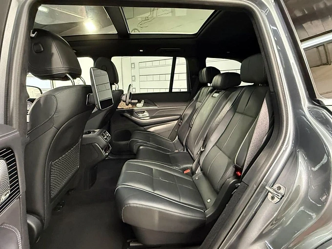 Mercedes-Benz GLS 2024 580 4.0 AT 4Matic (517 л.с.) фото 15