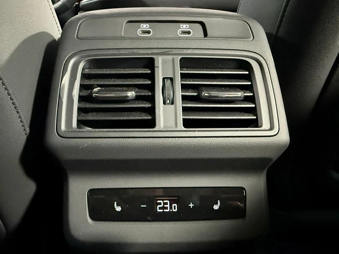 Audi Q5 Черный Non metallic фото 32