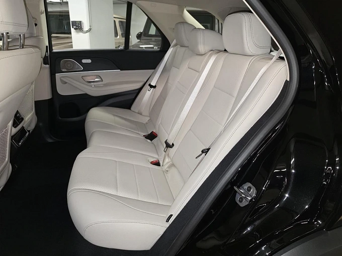 Mercedes-Benz GLE Черный Non metallic фото 16