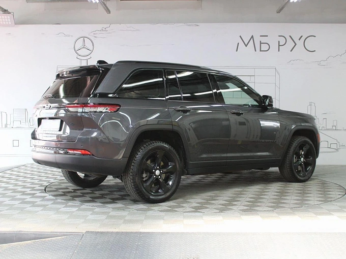Jeep Grand Cherokee 2023 2.0 AT 4WD (272 л.с.) фото 6