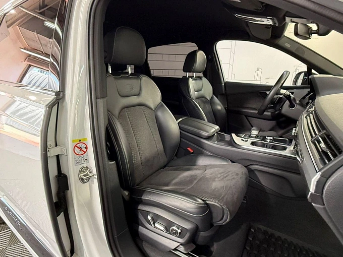 Audi Q7 2018 3.0d AT 4WD (249 л.с.) фото 12
