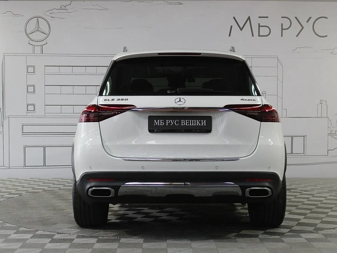Mercedes-Benz GLE Белый Non metallic фото 38