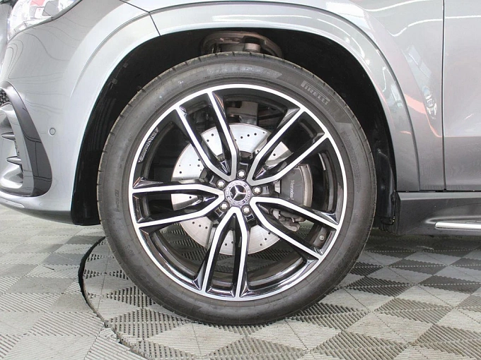 Mercedes-Benz GLS 2025 450 3.0 AT 4Matic (381 л.с.) фото 21
