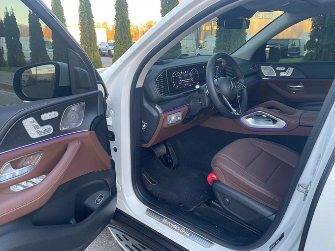 Mercedes-Benz GLE Белый Non metallic фото 10