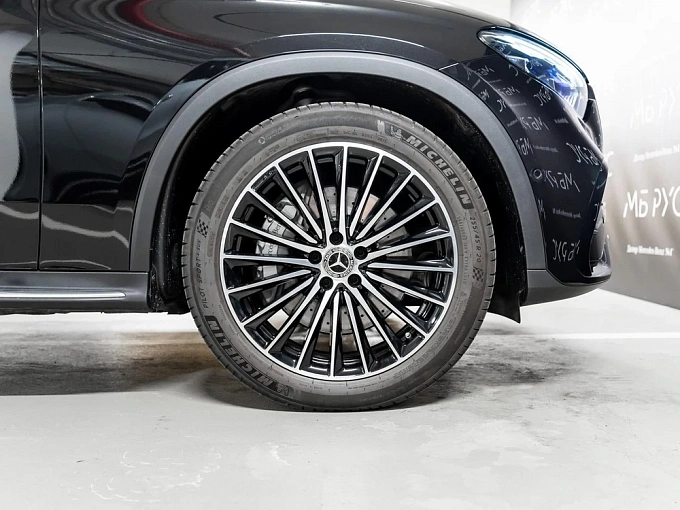 Mercedes-Benz GLC Черный Non metallic фото 11