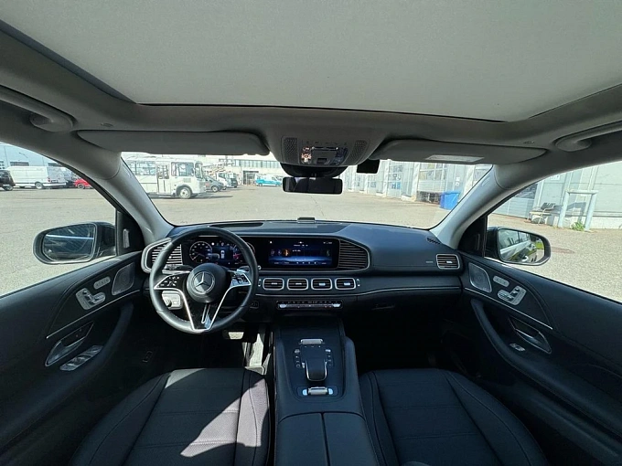Mercedes-Benz GLE Зеленый Non metallic фото 2