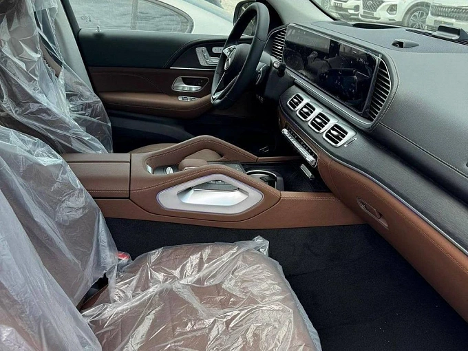 Mercedes-Benz GLE Черный Non metallic фото 3