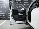 Mercedes-Benz GLB Белый Non metallic фото 12
