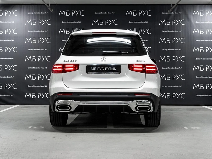 Mercedes-Benz GLB Белый Non metallic фото 4