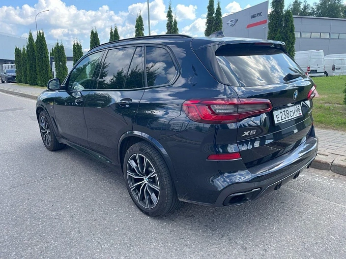 BMW X5 2019 3.0d AT 4WD (265 л.с.) фото 5