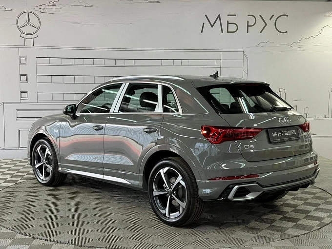Audi Q3 Серый Non metallic фото 4