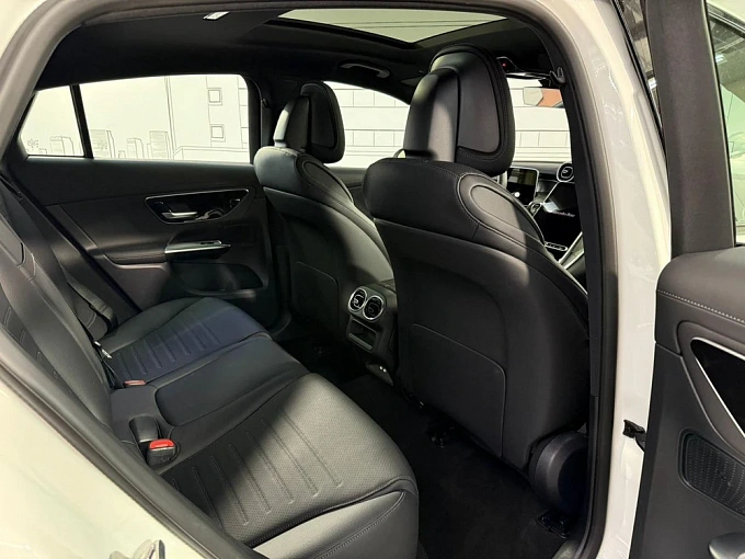 Mercedes-Benz GLC coupe Белый Non metallic фото 15