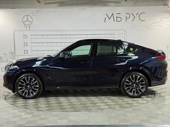 BMW X6 2023 3.0 AT 4WD (381 л.с.) фото 4