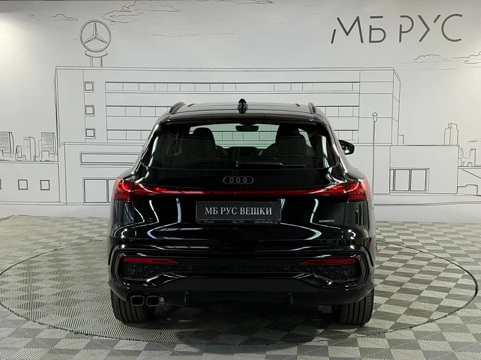 Audi Q5 Черный Non metallic фото 8
