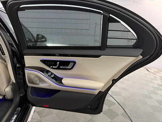 Mercedes-Benz S-Класс Черный Non metallic фото 30