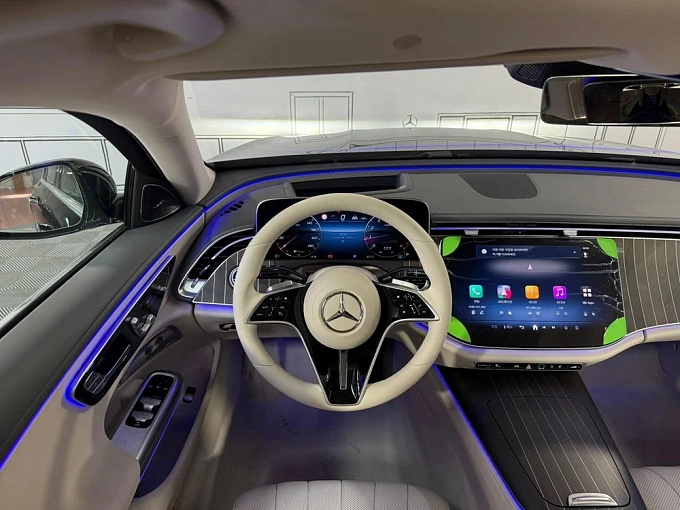 Mercedes-Benz E-Класс Черный Non metallic фото 19