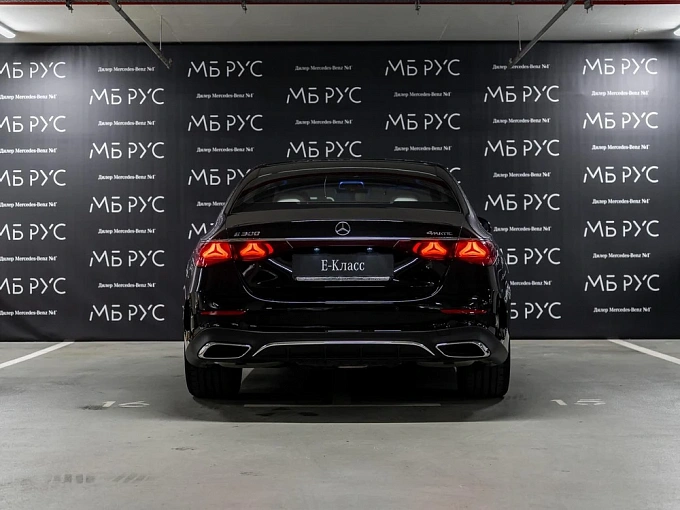 Mercedes-Benz E-Класс Черный Non metallic фото 4