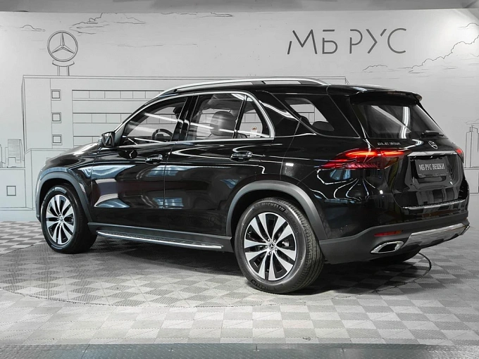 Mercedes-Benz GLE Черный Non metallic фото 33