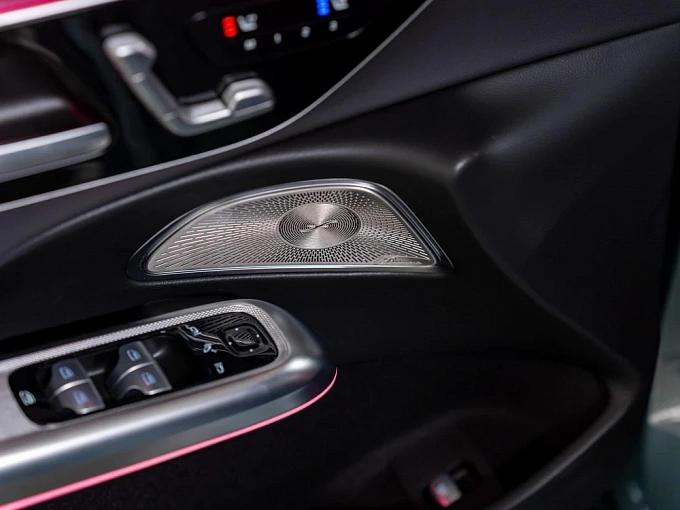 Mercedes-Benz E-Класс Зеленый Non metallic фото 15