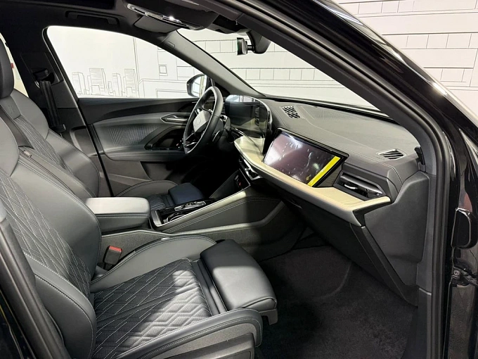 Audi Q5 Черный Non metallic фото 13