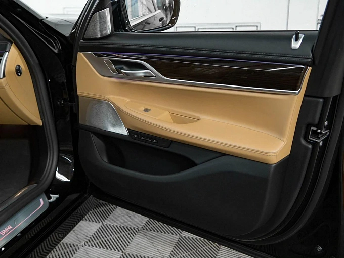 BMW 7 серии 2020 730L 3.0d AT 4WD (265 л.с.) фото 41