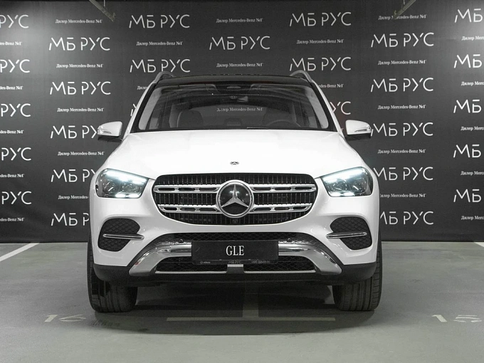 Mercedes-Benz GLE Белый Non metallic фото 2