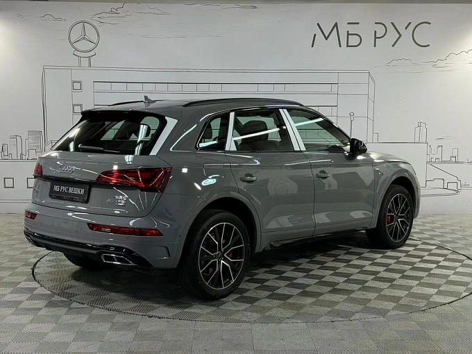Audi Q5 Серый Non metallic фото 6