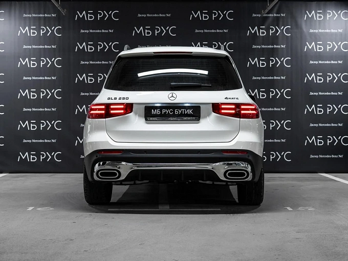 Mercedes-Benz GLB Белый Non metallic фото 4
