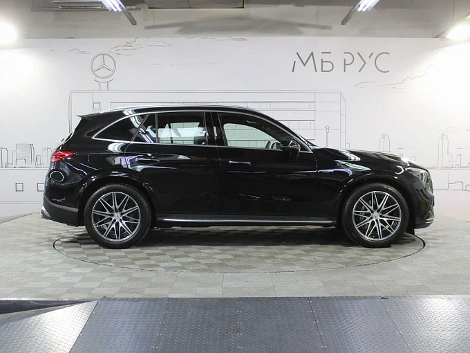 Mercedes-Benz GLC AMG 2024 2.0 AT 4WD (421 л.с.) фото 7