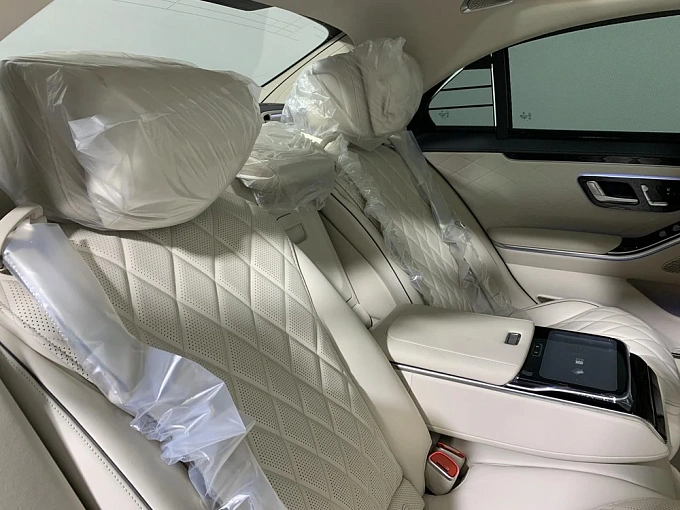 Mercedes-Benz S-Класс Черный Non metallic фото 19