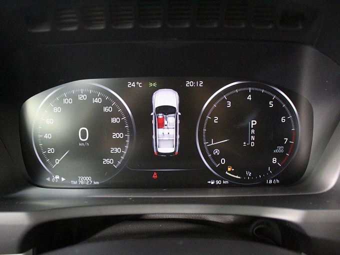 Volvo XC90 2021 2.0 AT 4WD (5 мест) (249 л.с.) фото 19