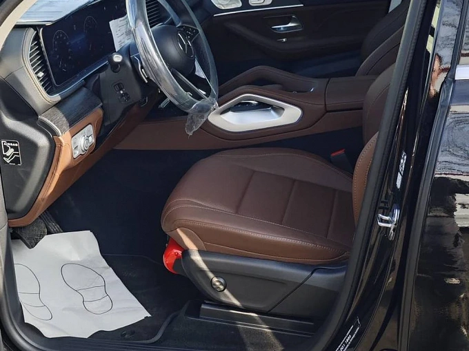 Mercedes-Benz GLE Черный Non metallic фото 2