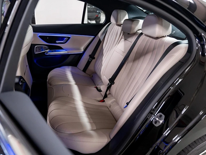 Mercedes-Benz E-Класс Черный Non metallic фото 10
