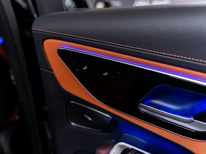 Mercedes-Benz GLC Черный Non metallic фото 19