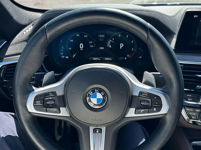 BMW 5 серии 2019 530 3.0d AT 4WD (249 л.с.) фото 49