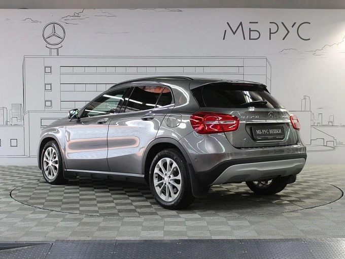 Mercedes-Benz GLA 2014 250 2.0 AMT 4Matic (211 л.с.) фото 4