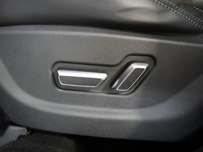 Geely Atlas 2019 2.4 AT (149 л.с.) фото 21
