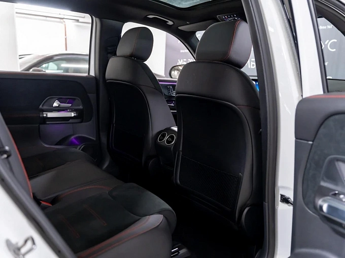 Mercedes-Benz GLB Белый Non metallic фото 8